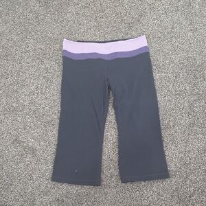 Lululemon Black and Purple Bottoms